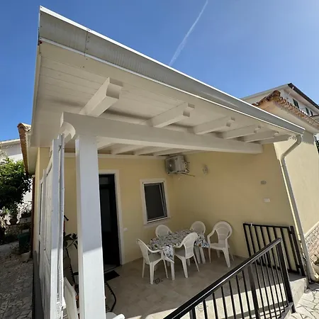 Nyaraló - Discesa Privata Al Mare!